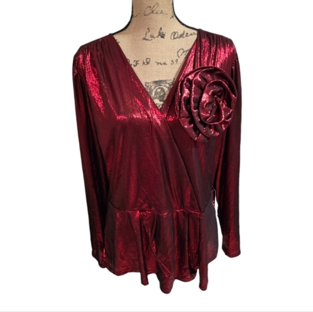 Alice Blue Scarlet Metallic 3D Flower Surplice Peplum Babydoll Shirt Plus‎ Sz 2X
